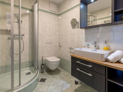 Badezimmer im Seehotel im Weyer | Gmunden Badezimmer in Oberösterreich